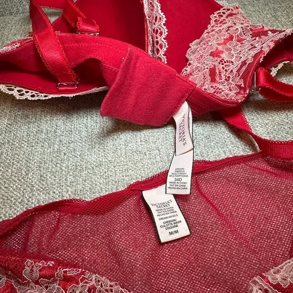 Victoria's Secret Bundle - Picture 9 of 9